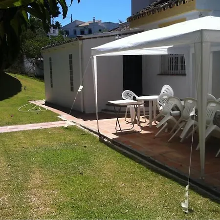 Large 7 Bedroom In Sierrrezuela Heated Pool 马拉加