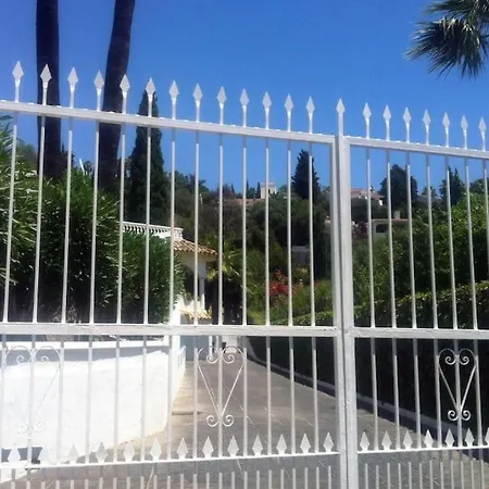 Large 7 Bedroom In Sierrrezuela Heated Pool Villa